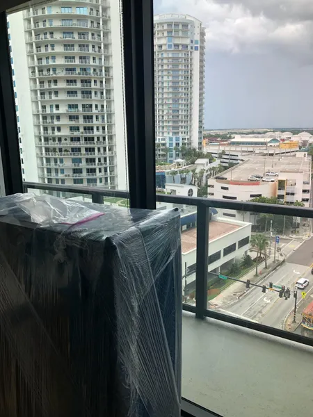 hero-photo mini tile