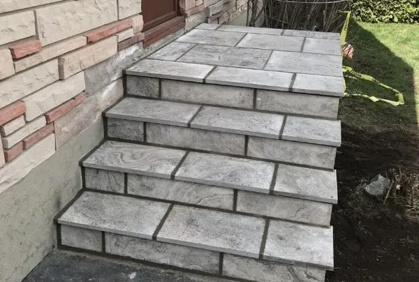 hero-photo mini tile