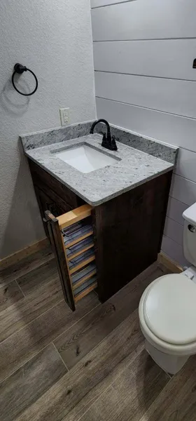 hero-photo mini tile