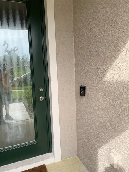 hero-photo mini tile