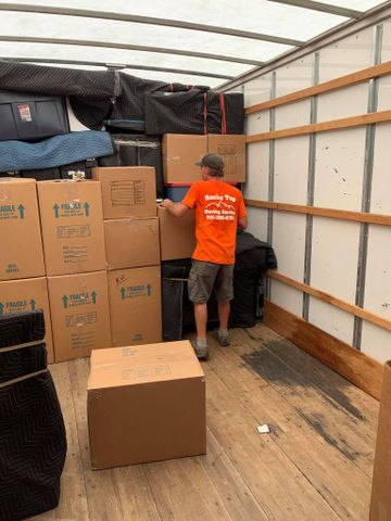 Local Moves for Rocky Top Moving Service in Clarksville, TN