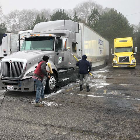 Pressure Washing for Soto's Wash Crew in Atlanta, GA
