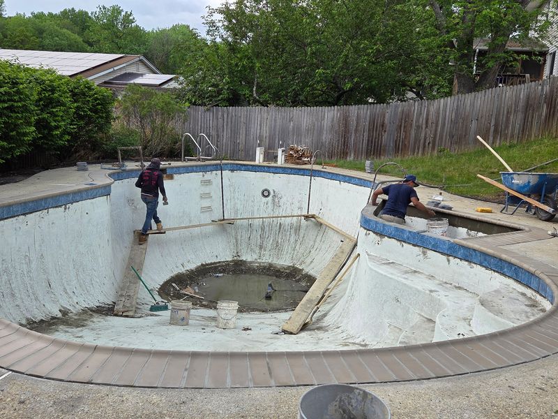 Custom Pool Renovations