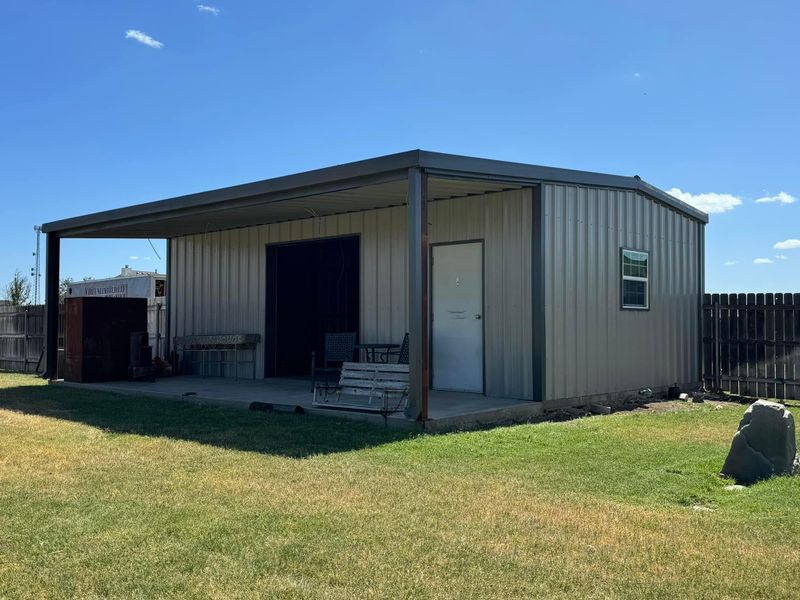Barns and steel structures