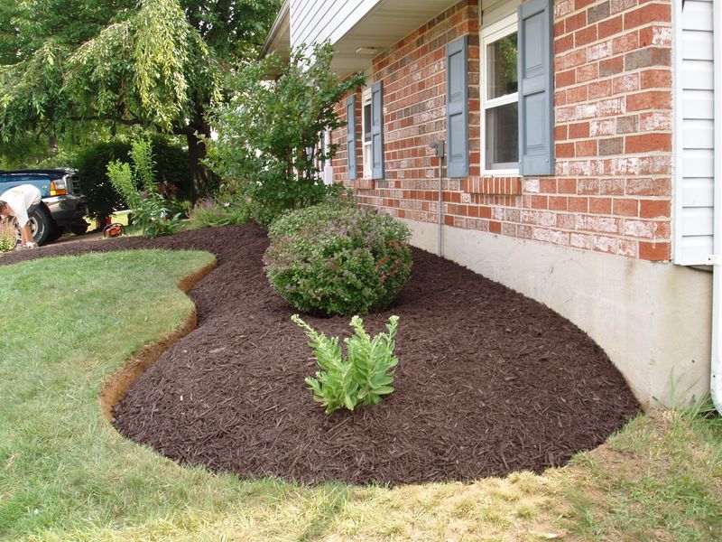 Flowerbed Pre-emergent with Herbicide treatments.