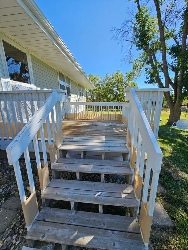 Deck staining 