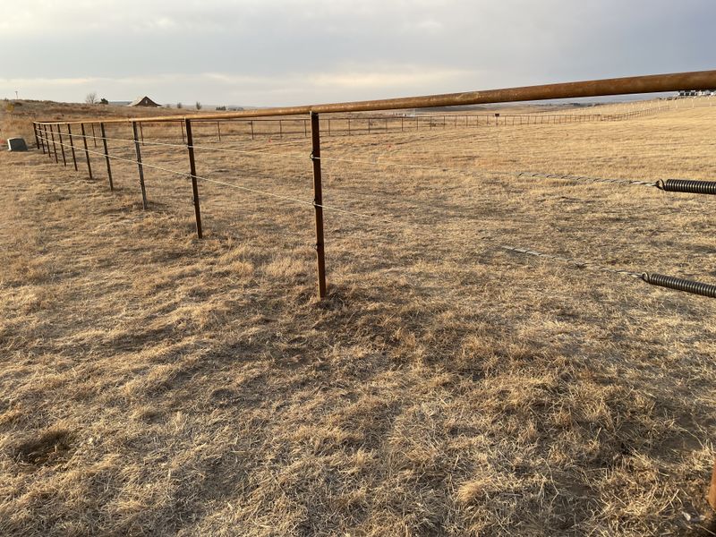 Pipe & Cable Fence