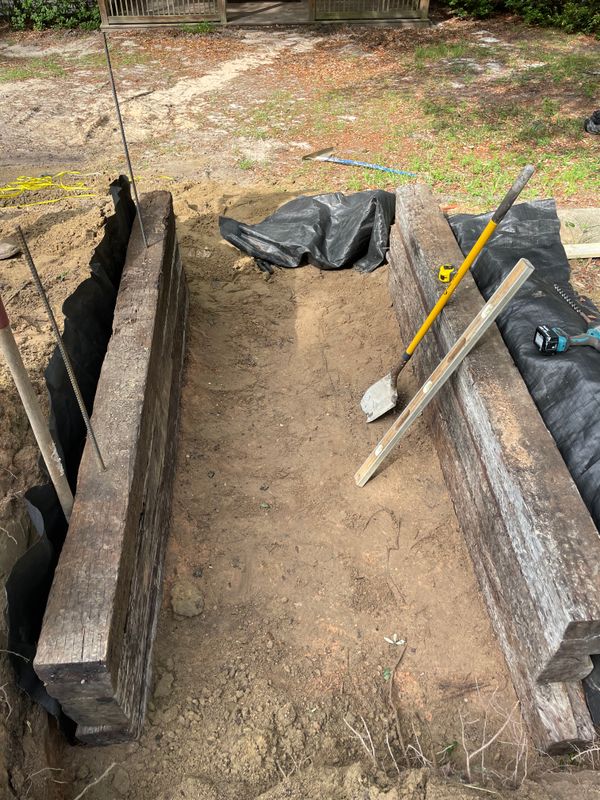 Seawall/ Retaining wall