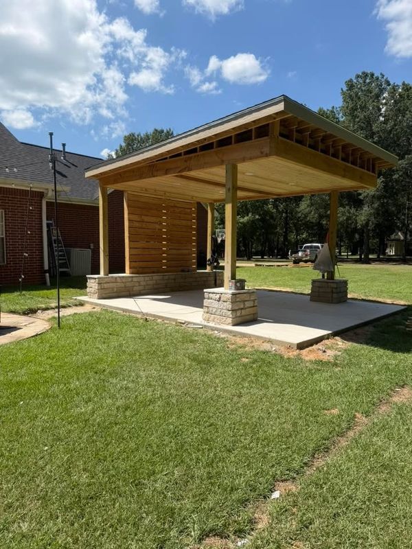 Outdoor Living Spaces