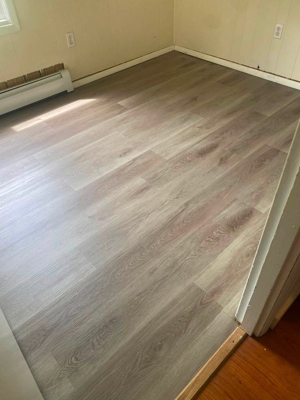 Vinyl and Laminate Flooring