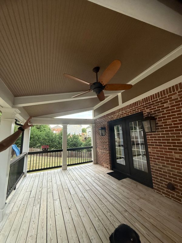Deck & Fence Staining