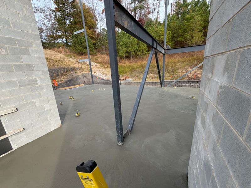 Monolithic Slabs