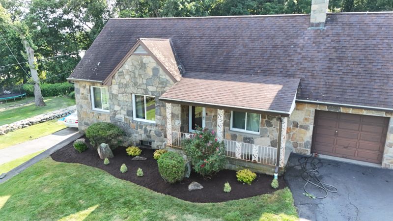 Plantings & Landscape Design
