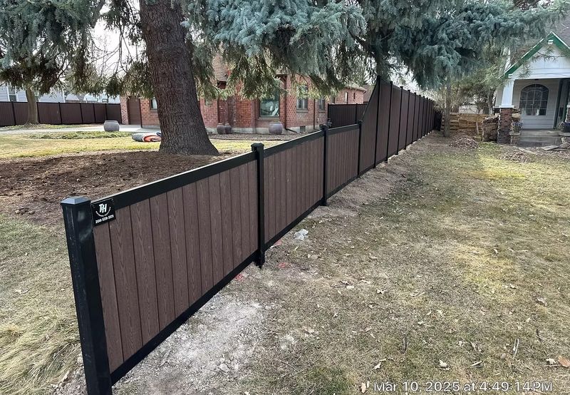 Avimore Privacy Fence 
