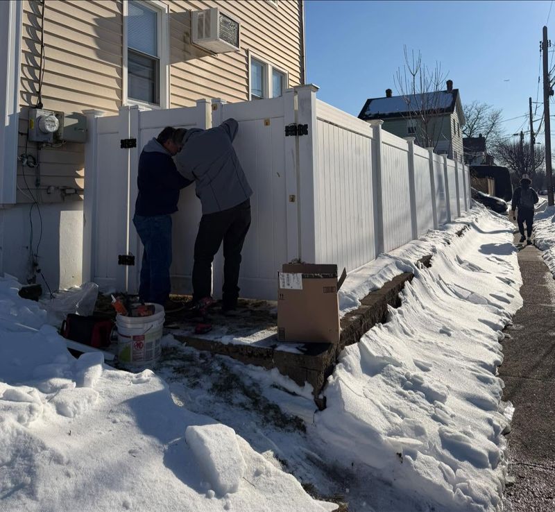 Vinyl Fencing