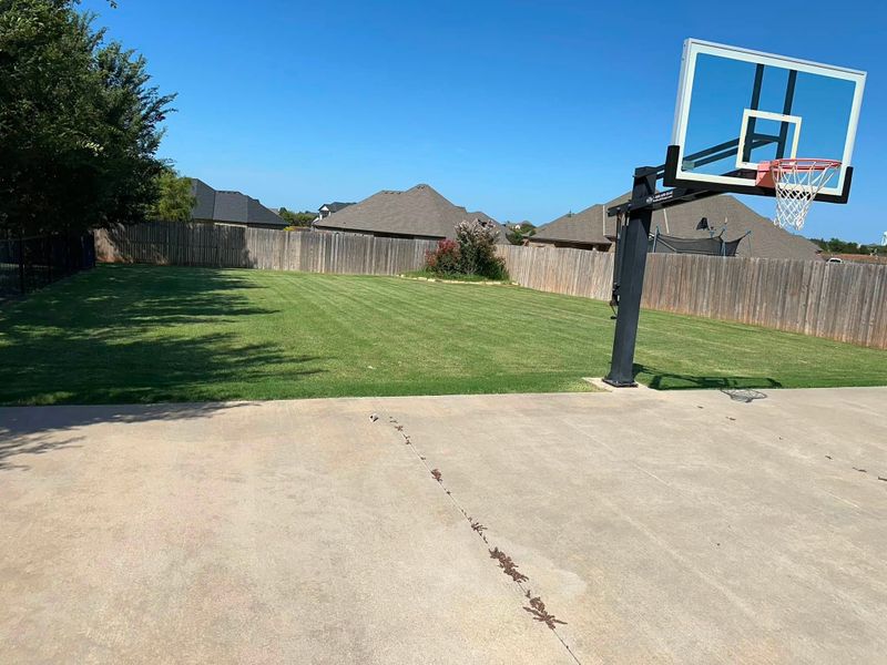 Lawn Maintenance