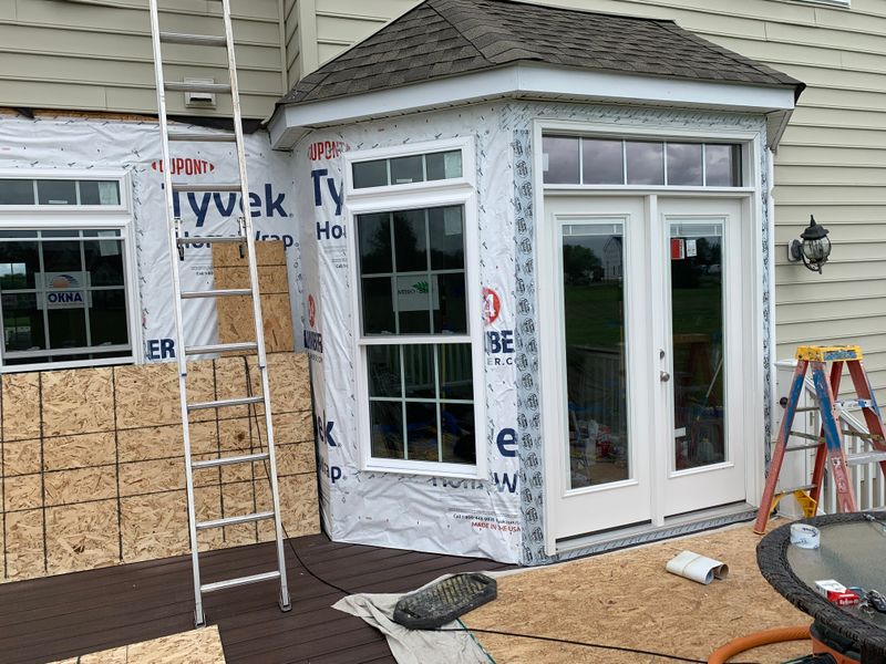 Laxs dr - windows, siding 