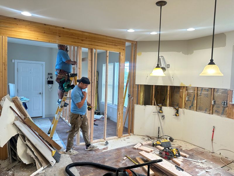 Parkside - deck & kitchen