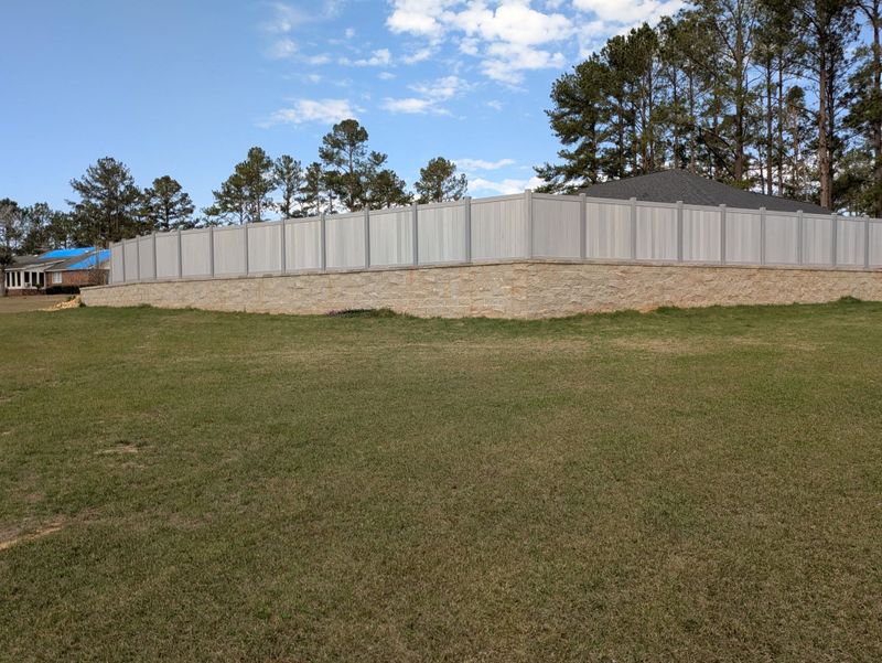 Vinyl Fence gallery