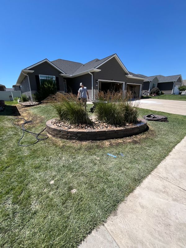 Landscape Bed Installation and Renovation