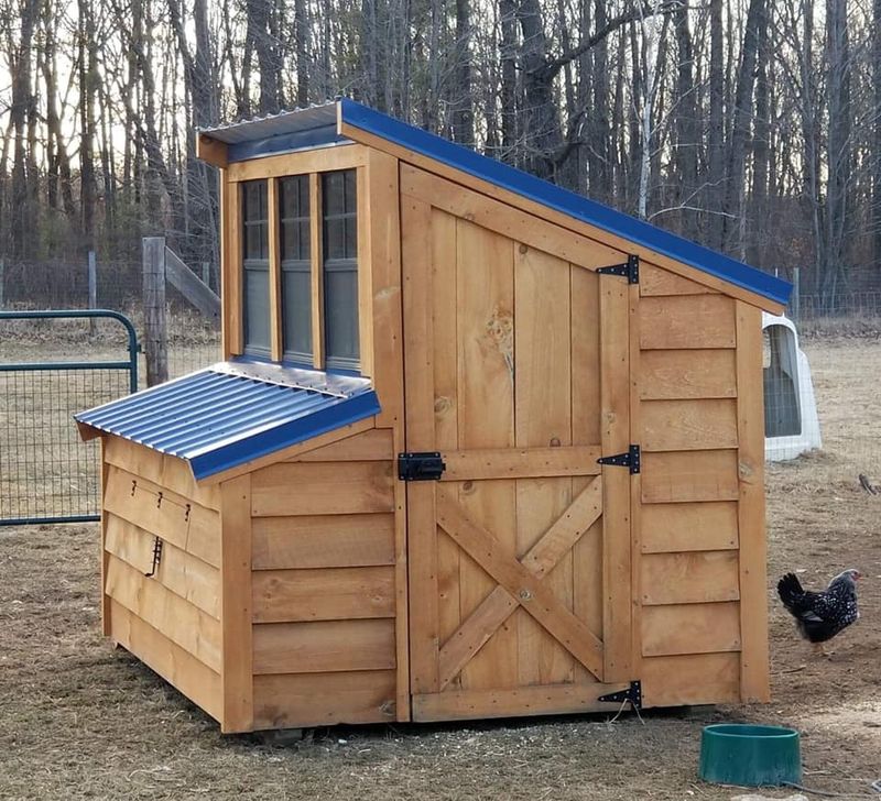6x8 Insulated Chicken Coops