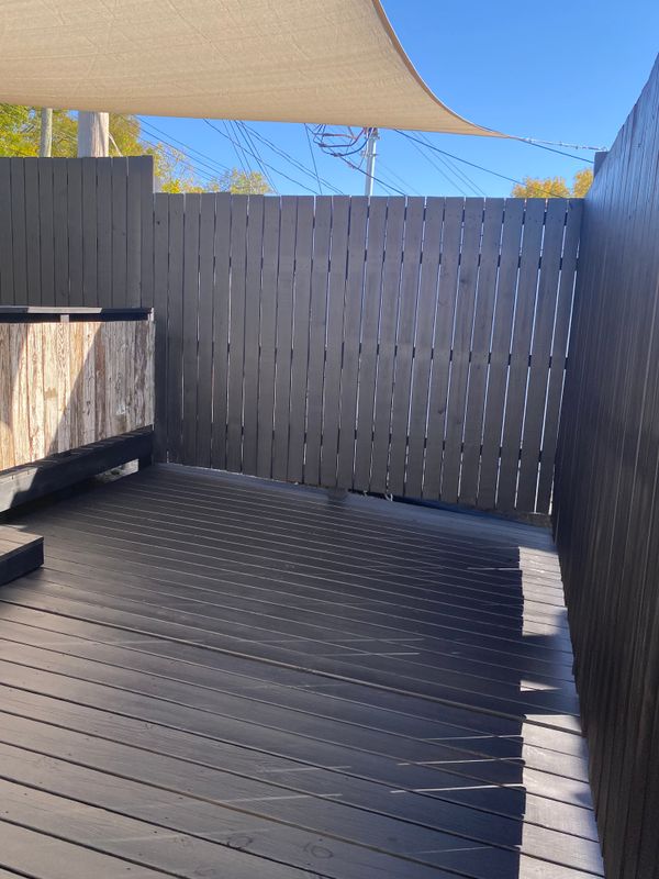 Deck and Fence Staining gallery
