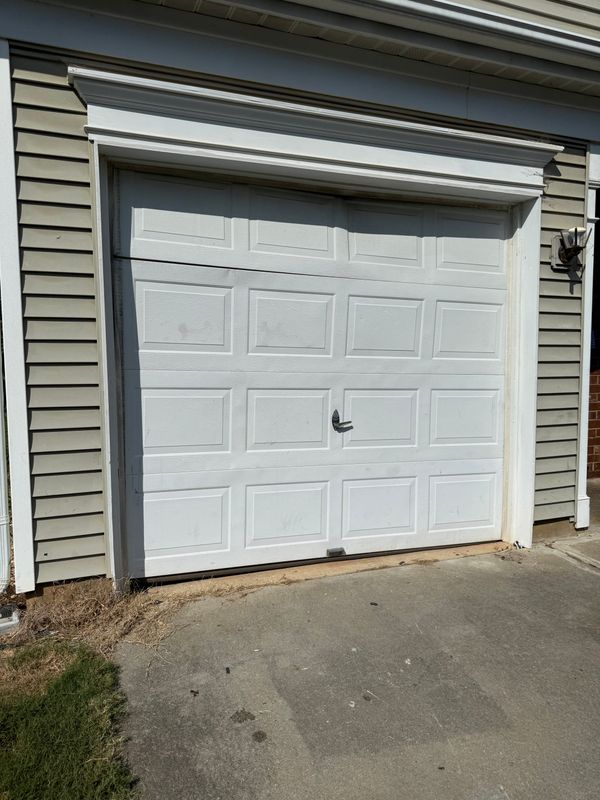 Garage Door Installation & Repair