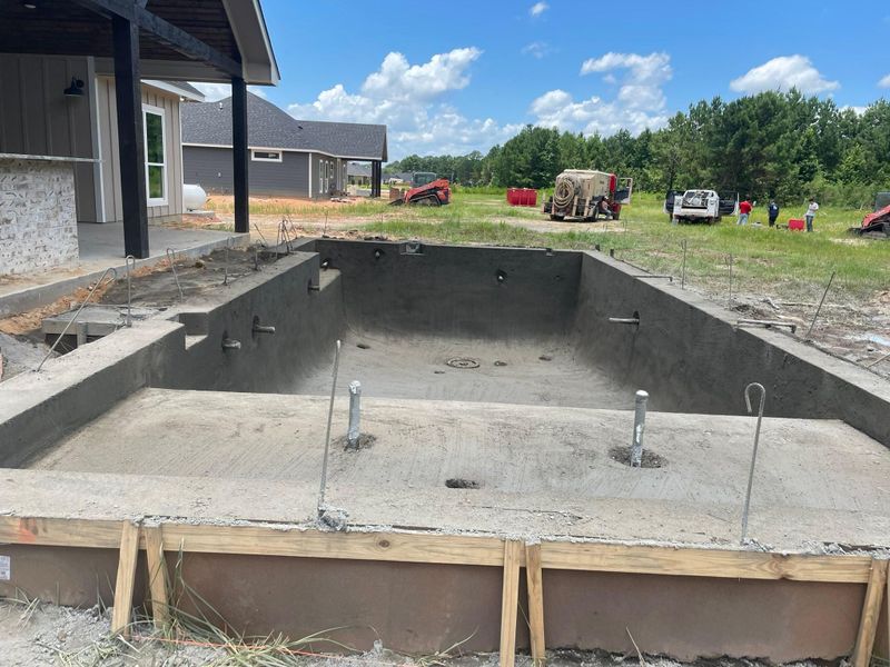 Custom Pool Construction