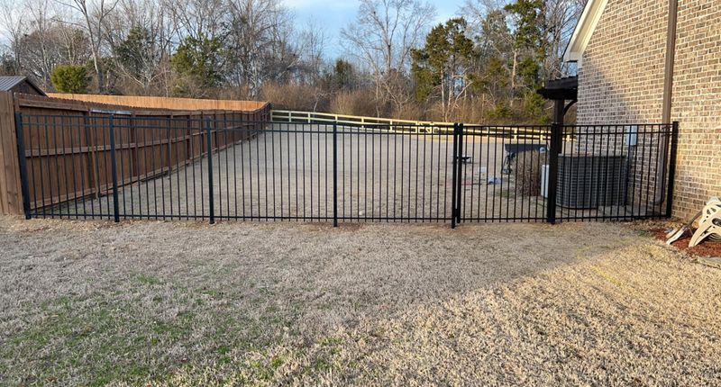 Ornamental Aluminum/Steel Fence