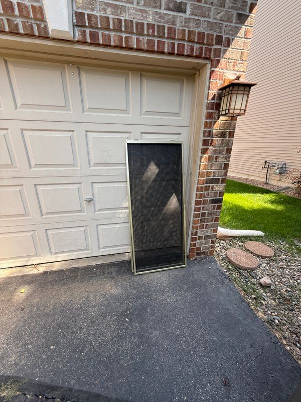 Flawless Screen Restorations Across the Twin Cities