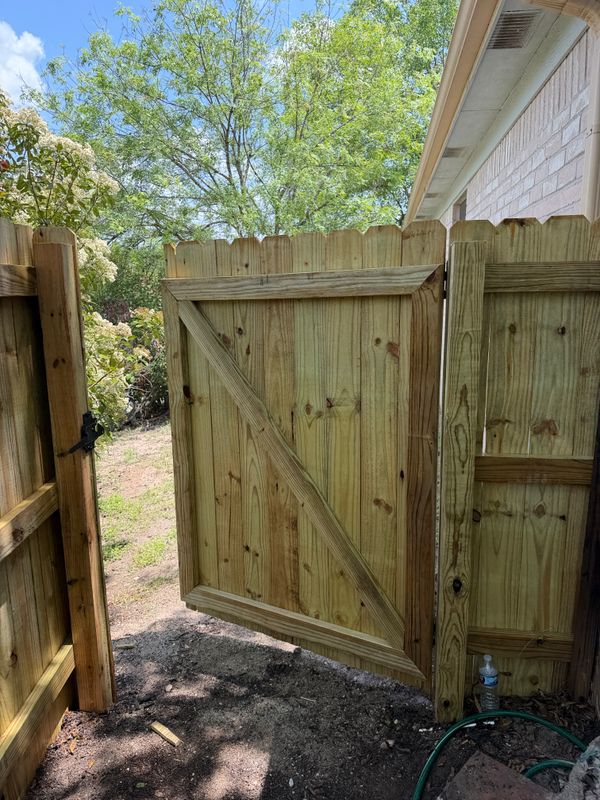 Gate Installation and Repair