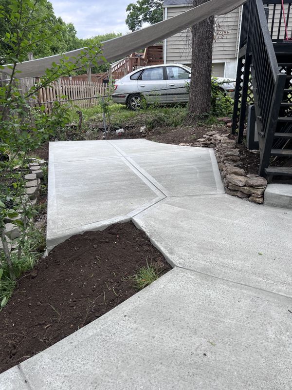 Transform Your Outdoors with Modern Concrete Designs