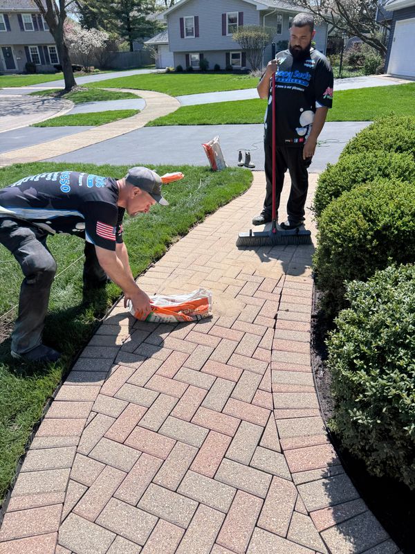 St. Charles Sparkle: Transformative House and Walkway Cleaning Experience with Soapy Suds Services