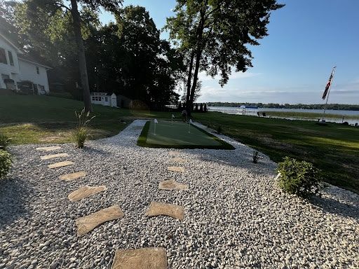 Hardscapes & Outdoor Living