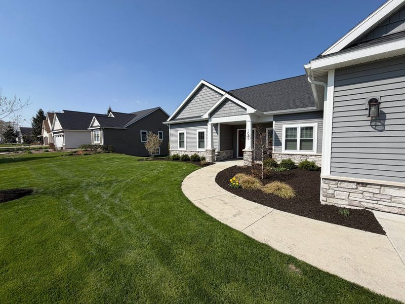 Mulch Bed Installation and Renovation