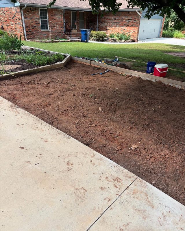 XERISCAPING LOW MAINTENANCE