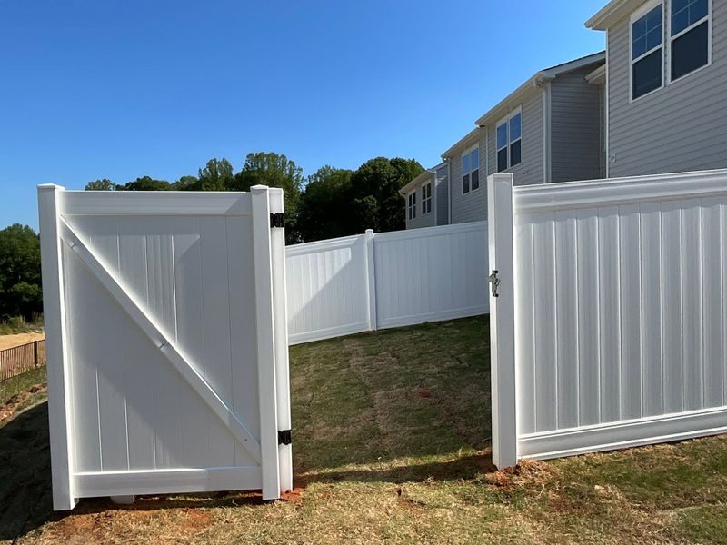Vinyl Fencing