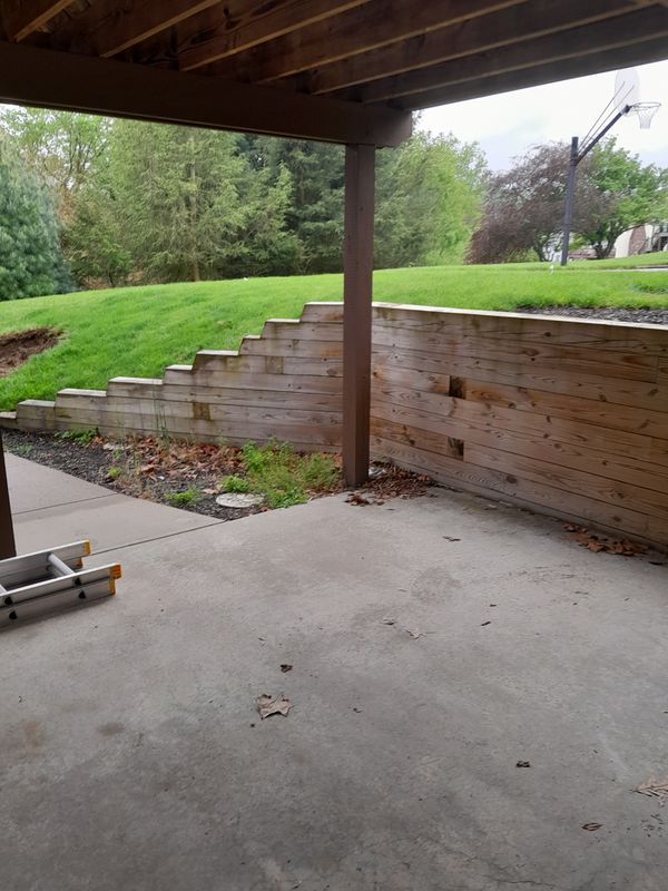 Retaining Wall 