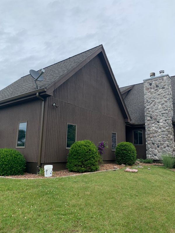Exterior and Log cabin and home stain specialists