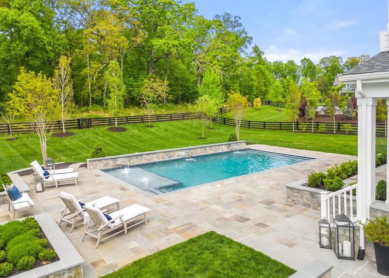 Pools & Spas