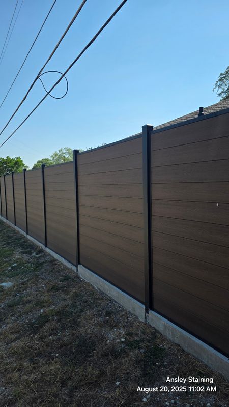 Composite Mahogany slip fence
