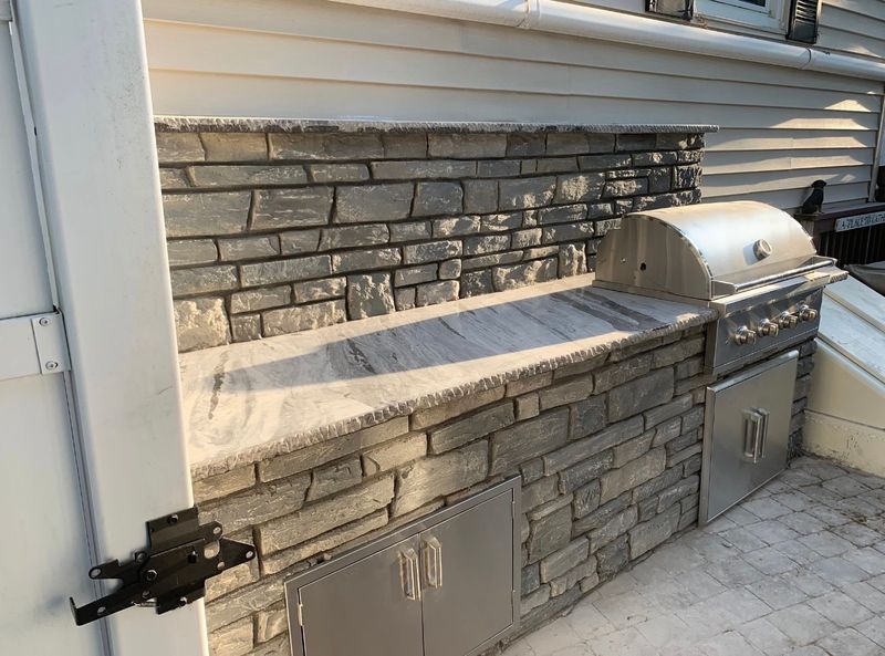 Outdoor kitchen