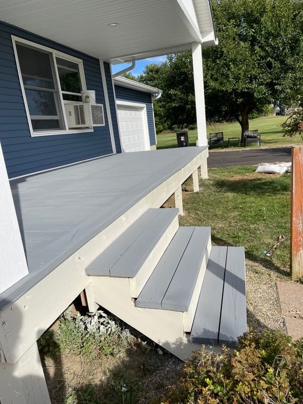Deck Staining and Sealing
