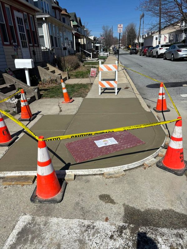 Sidewalk & curb install