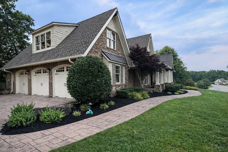 Mulch Installation