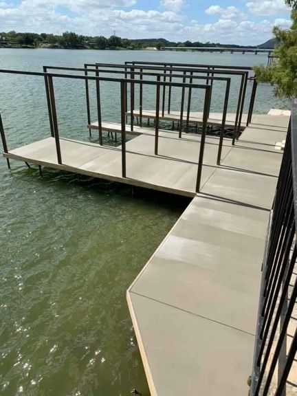 Docks