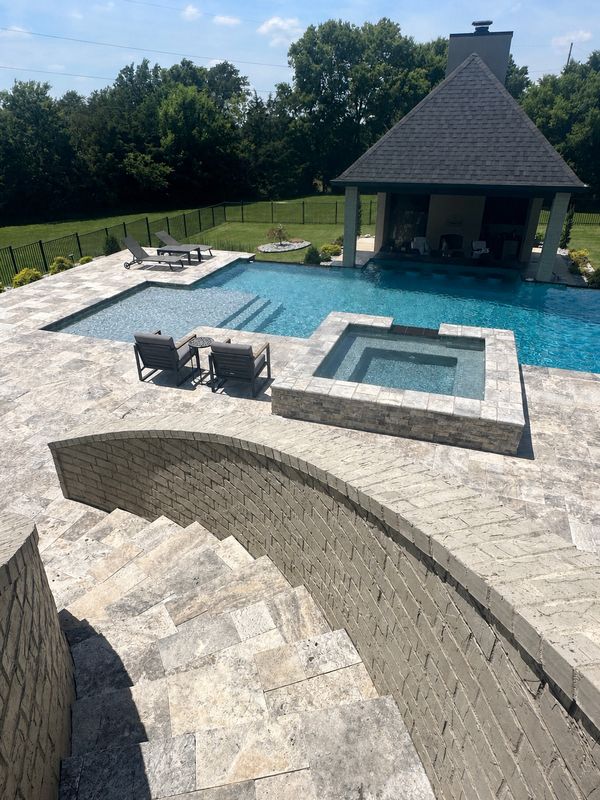 Pool Houses & Outdoor Entertainment