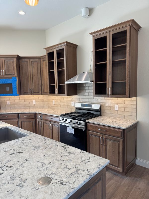 Kitchen backsplash 