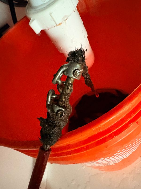 Pipe Descaling & Cast Iron cleaning