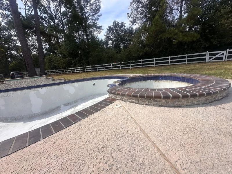 Pool Repairs and Remodels